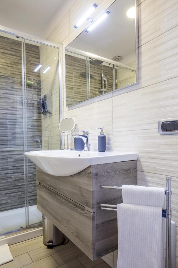 Bed and breakfast Parthenope 3*