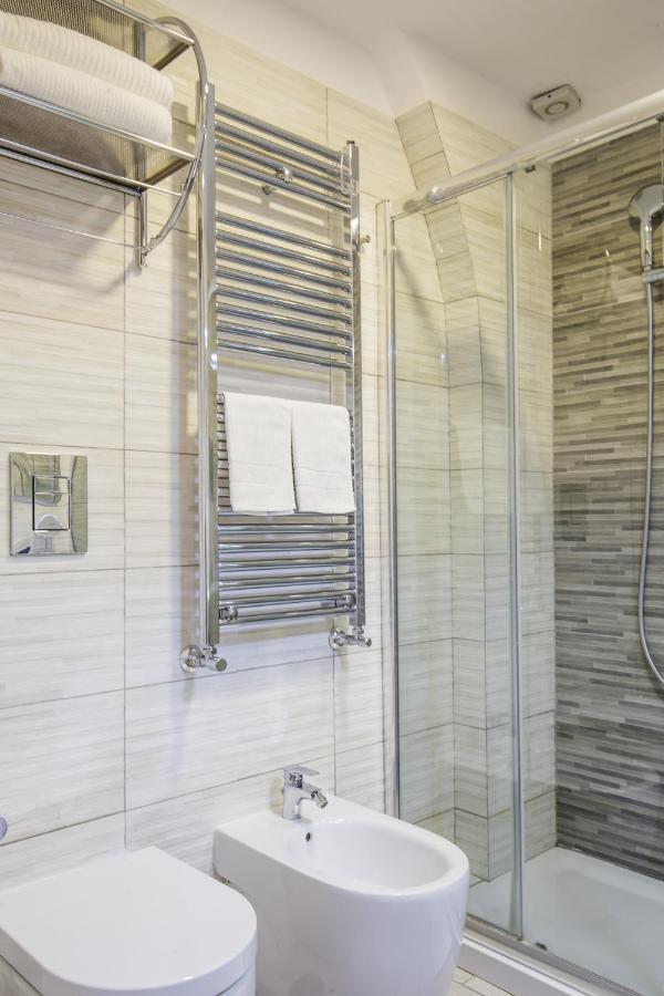 Bed and breakfast Parthenope 3*